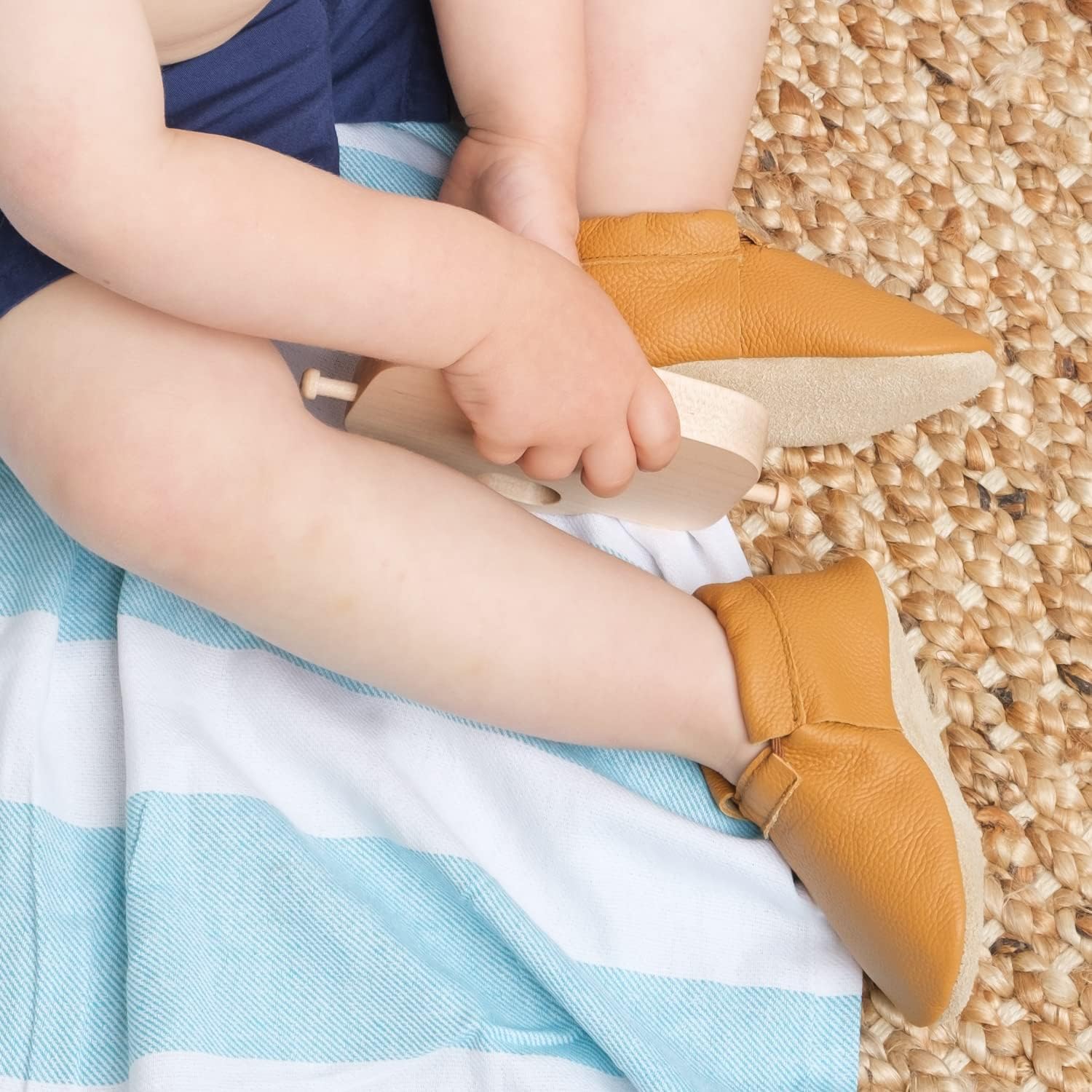 BirdRock Baby Fringeless Moccasin Shoes for Newborns and Toddlers