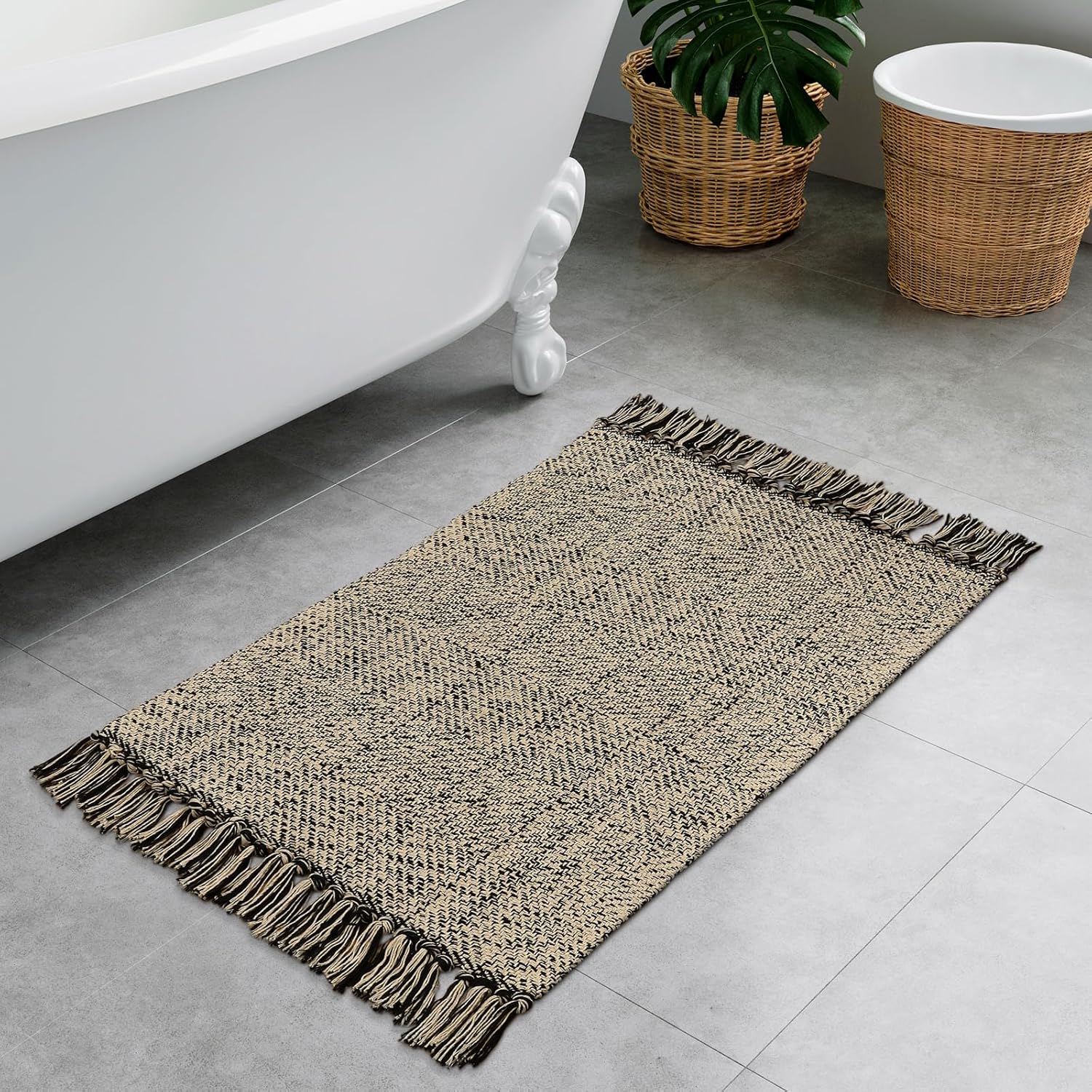 Collive Small Bathroom Rug 2x3 Reversible Cotton Entryway Mat