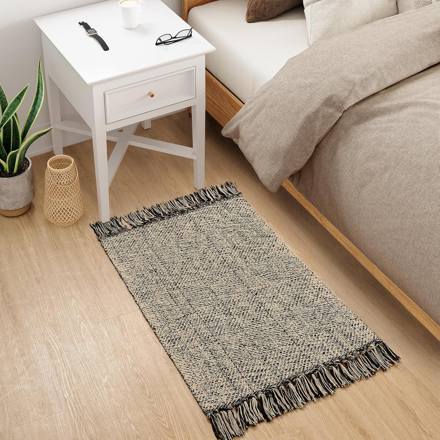Collive Small Bathroom Rug 2x3 Reversible Cotton Entryway Mat
